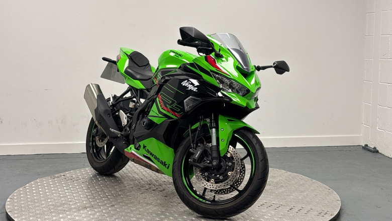 Kawasaki Ninja Zx 4 ZX400SRFNN (24MY)